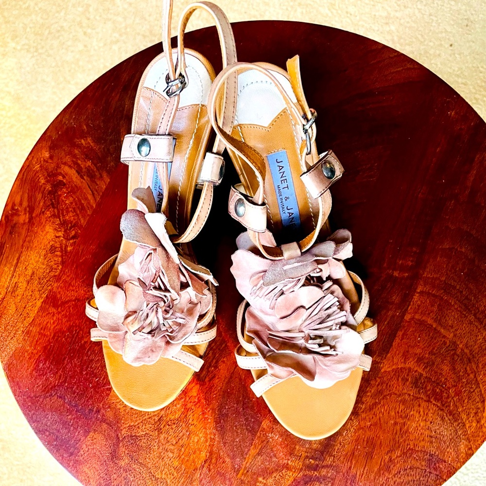 Janet & Janet Made in Italy Leather Heeled Sandals
